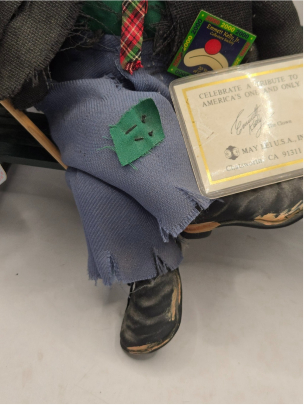 Vintage Emmett Kelly Jr Weary Willie Hobo Clown Musical Doll Park Bench May Lei - Picture 3 of 13